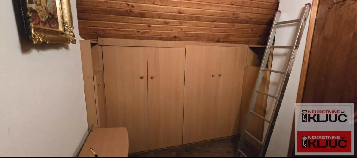 RAKOVAC, Vikendica 63m2 na placu 1400m2 28