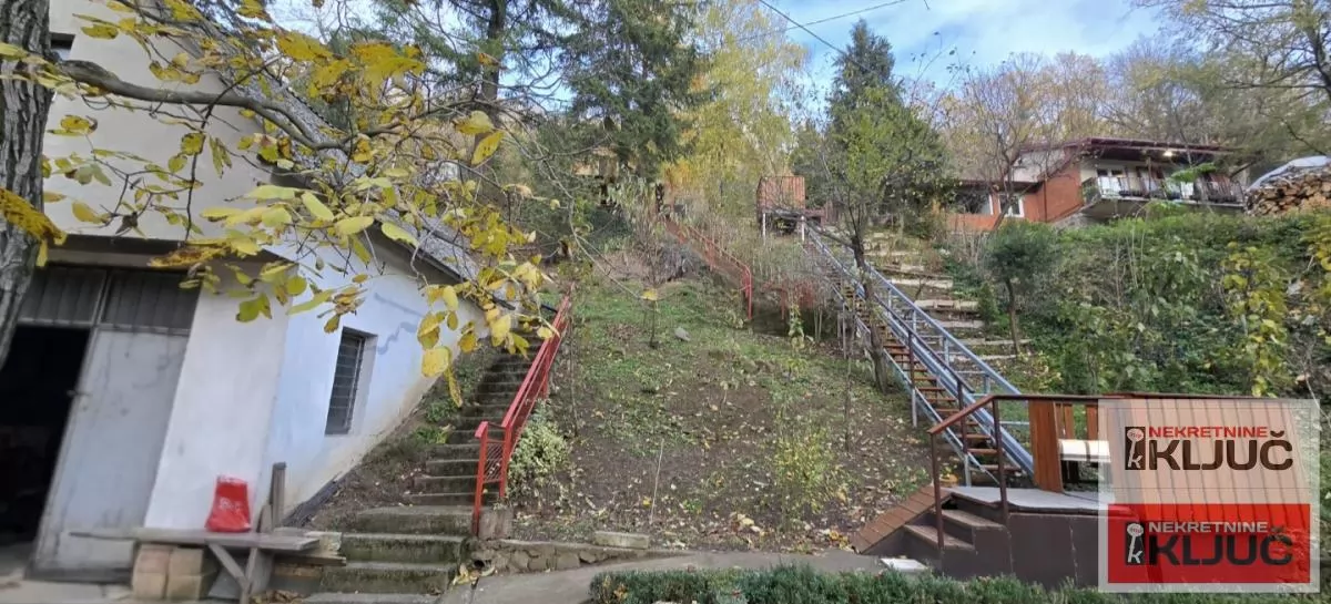 RAKOVAC, Vikendica 63m2 na placu 1400m2 5