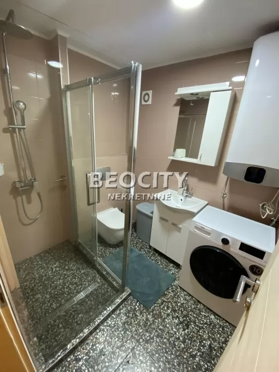 Dvosoban stan, 50 m2, Centar, Pere Segedinca ID: 126161 13