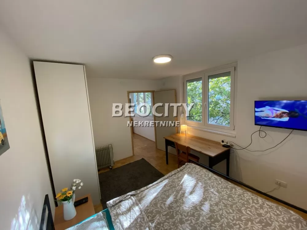 Dvosoban stan, 50 m2, Centar, Pere Segedinca ID: 126161 9