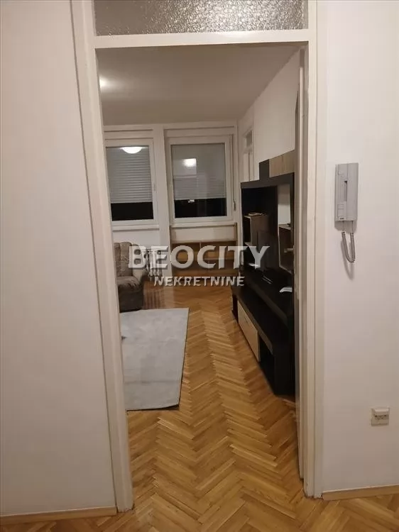 Dvosoban stan, 52 m2, Slavija ID: 126238 7