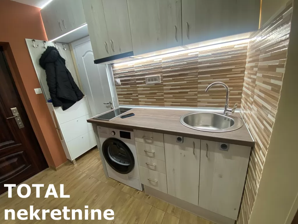 Stan,NOVI SAD,AVIJACIJA,kv: 16.00, € 52000, ID: 1101804 1