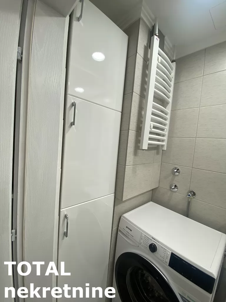 Stan,NOVI SAD,AVIJACIJA,kv: 16.00, € 52000, ID: 1101804 12