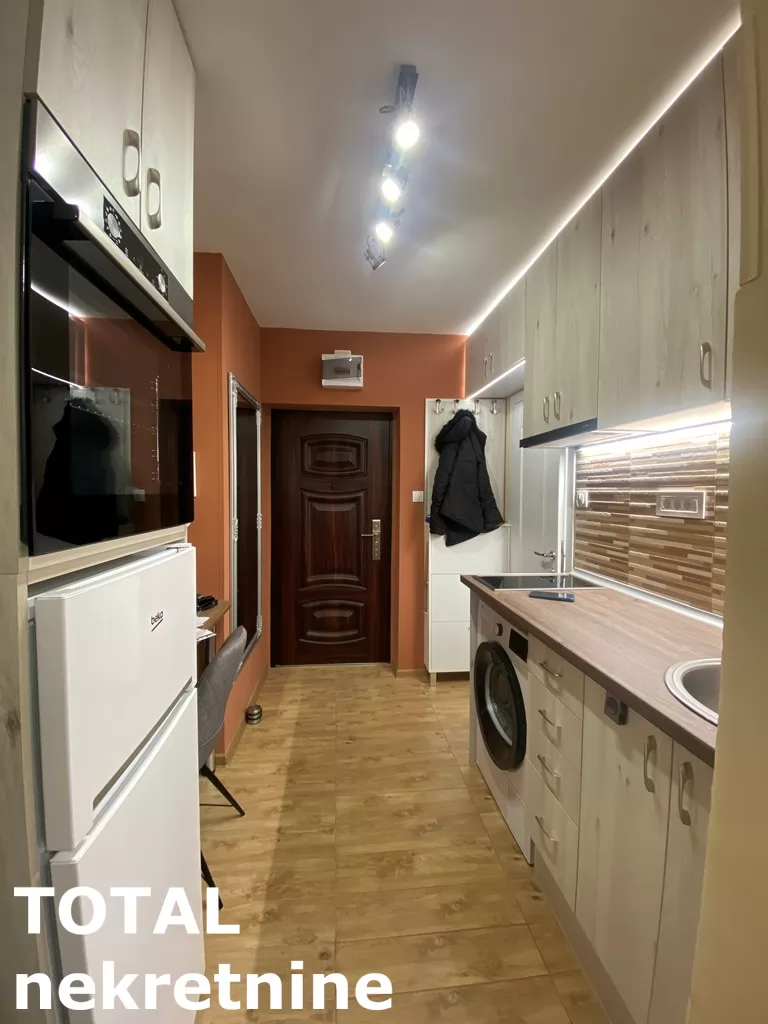 Stan,NOVI SAD,AVIJACIJA,kv: 16.00, € 52000, ID: 1101804 4