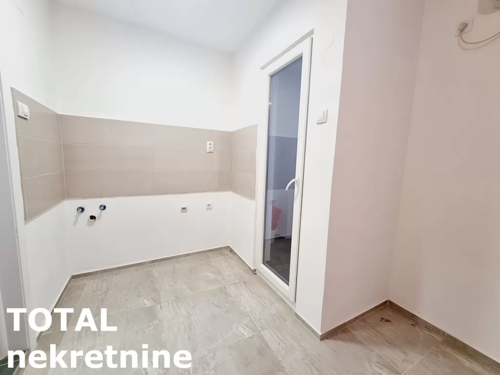 Stan,NOVI SAD,CENTAR,kv: 18.00, € 57000, ID: 1098641 5