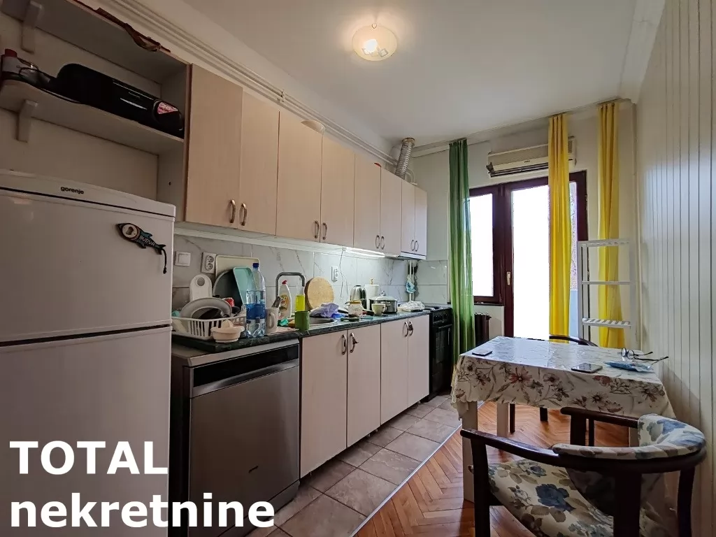 Stan,NOVI SAD,CENTAR,kv: 67.00, € 154100, ID: 1101775 12