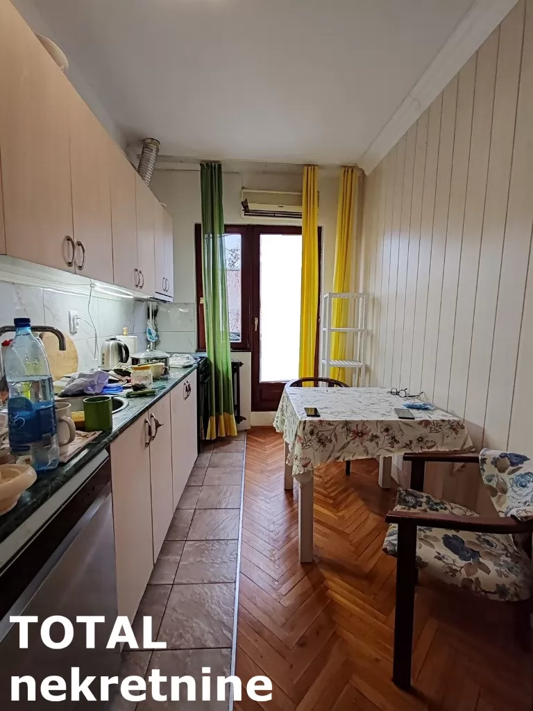 Stan,NOVI SAD,CENTAR,kv: 67.00, € 154100, ID: 1101775 14