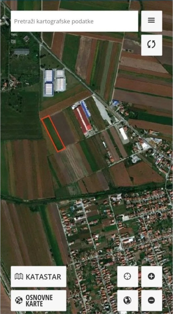 Zemljiste 58 ari Stara Pazova 1