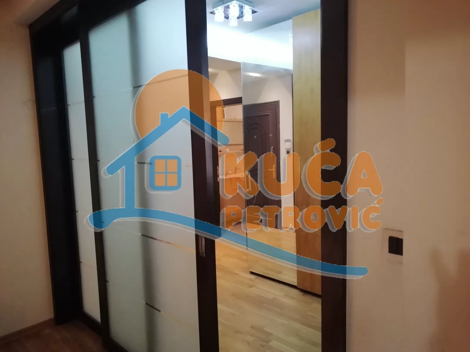 četvorosoban stan, 150 m2, Centar, Milana Rakića ID: i-03962 21