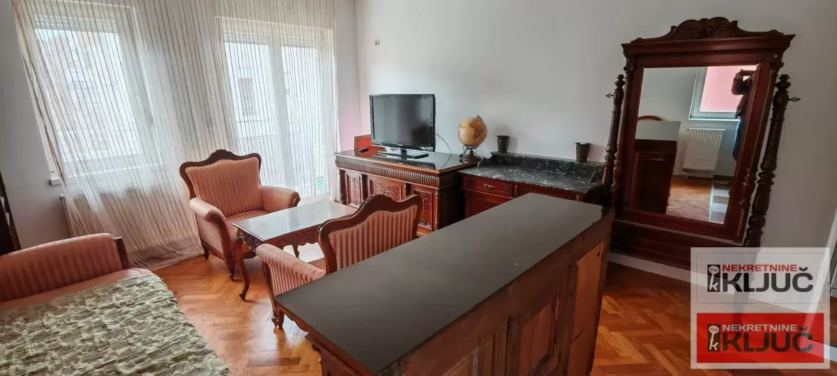 Izdaje se garsonjera u blizini Spensa 3