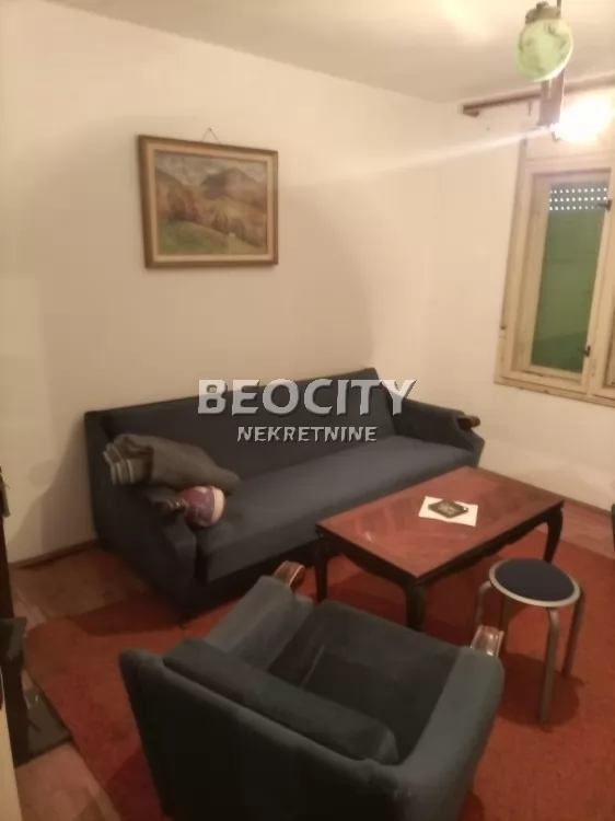 Kuća, 300 m2, Grocka, Vuka Karadžića ID: 98398 1