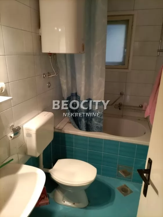 Kuća, 300 m2, Grocka, Vuka Karadžića ID: 98398 22