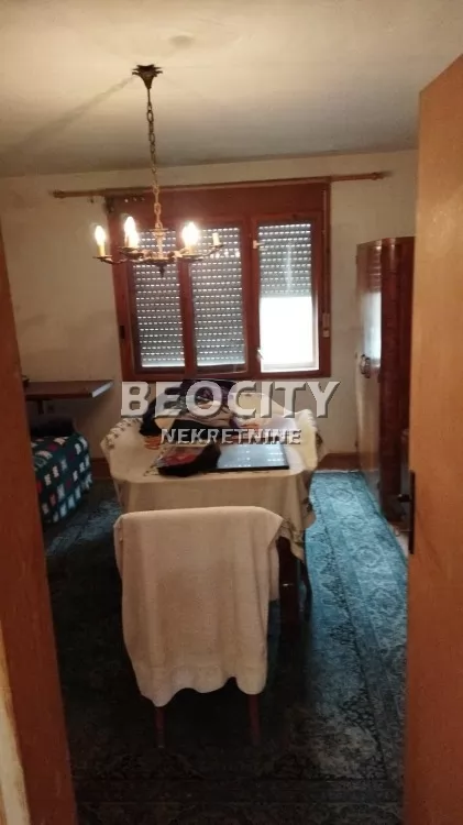 Kuća, 300 m2, Grocka, Vuka Karadžića ID: 98398 7