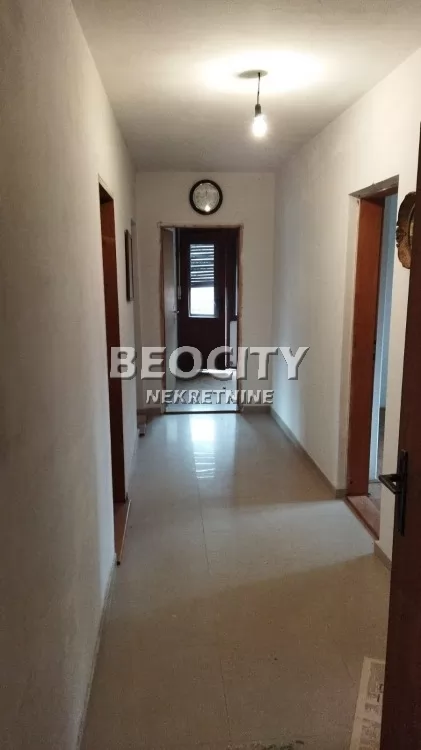 Kuća, 300 m2, Grocka, Vuka Karadžića ID: 98398 9