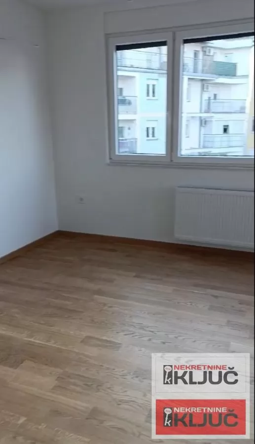 SOMBORSKI BULEVAR, 77m2, Četvorosoban sa pdv, Nov useljiv sa PDV 9