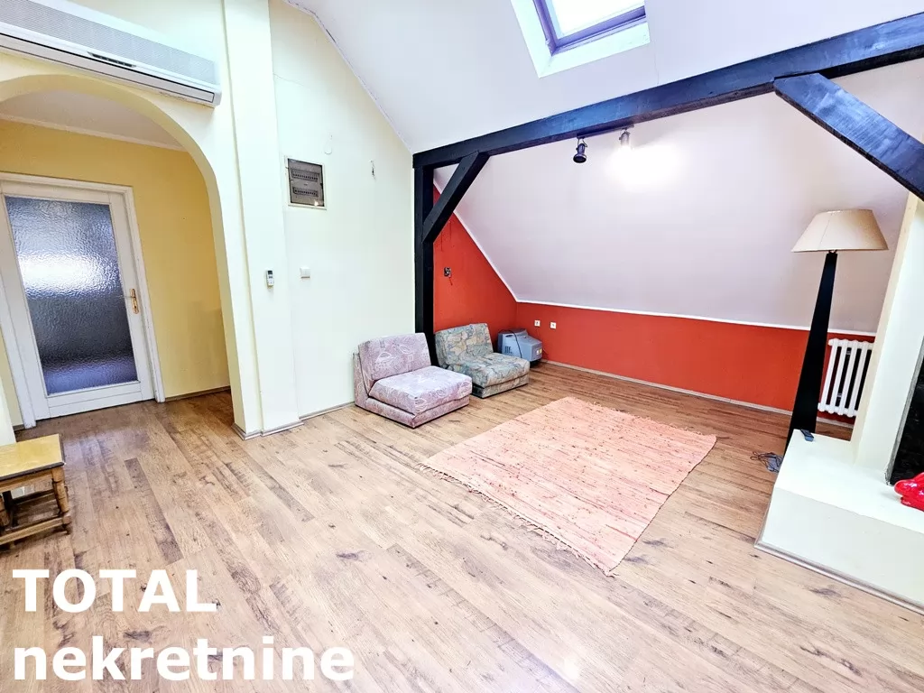 Stan,NOVI SAD,CENTAR,kv: 133.00, € 260000, ID: 1101341 1