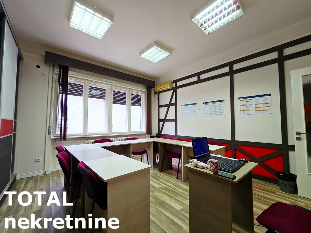 Stan,NOVI SAD,CENTAR,kv: 155.00, € 450000, ID: 1101856 12