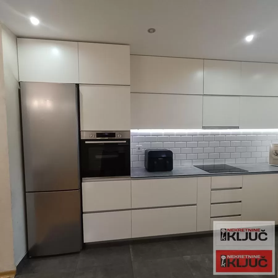 TELEP, 90m2, Četvorosoban, Novogradnja, Ostava 12m2 5