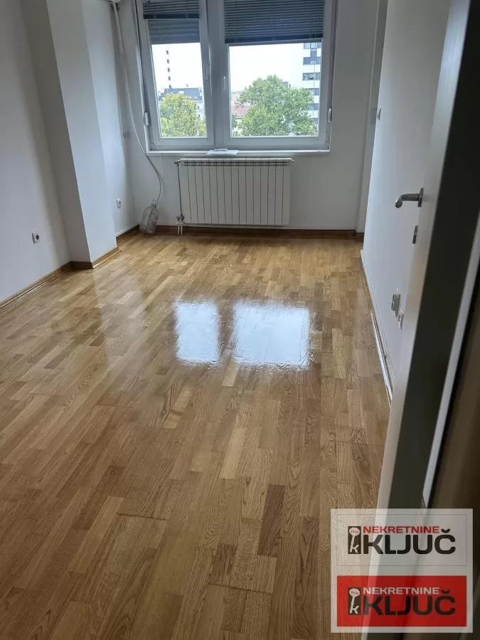 CENTAR kod SPENSA, 64 m2, Dvoiposoban, Novogradnja 4