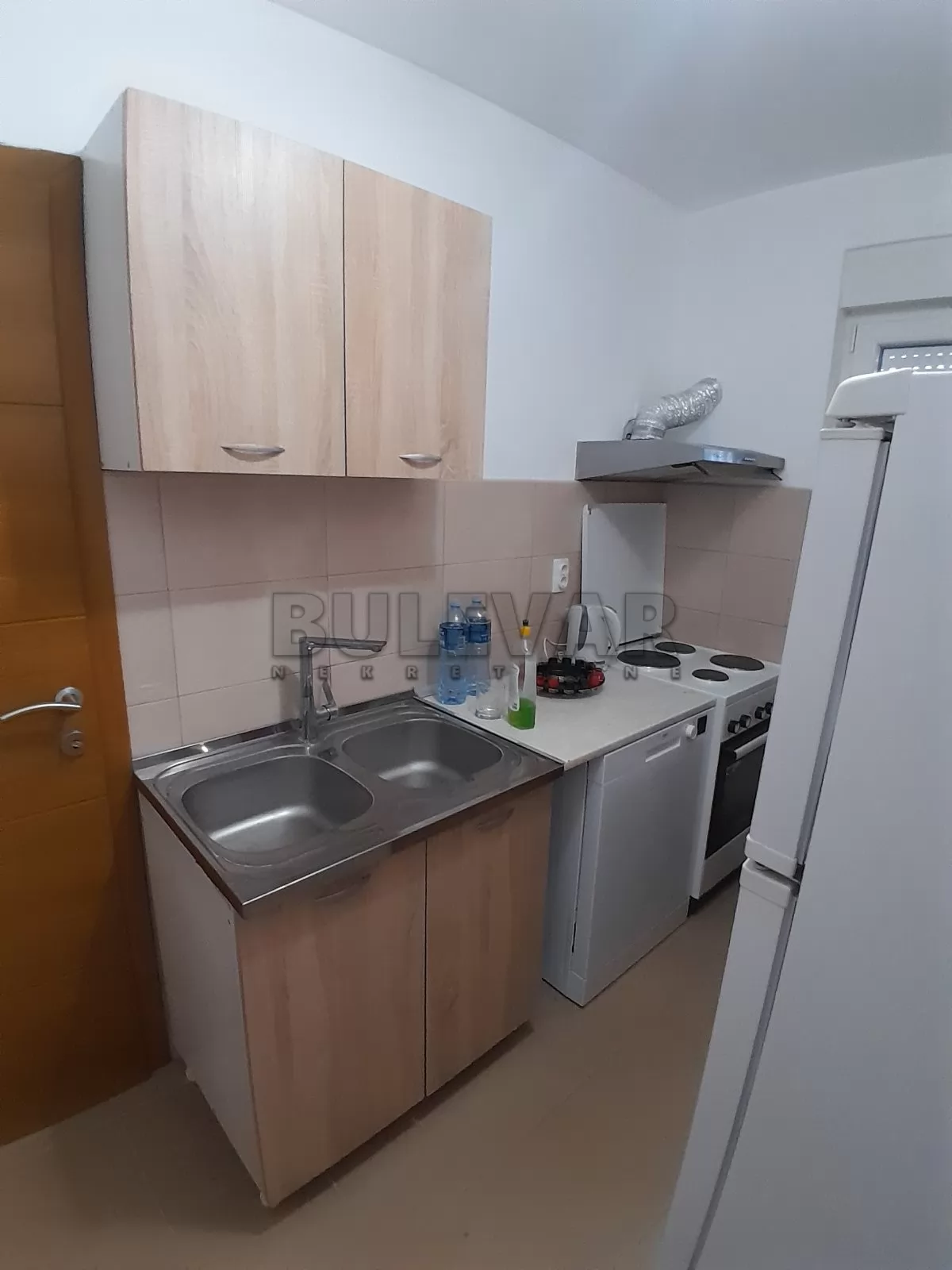 četvorosobna kuća, 230 m2, Olimpijska ulica ID: p-015359 14