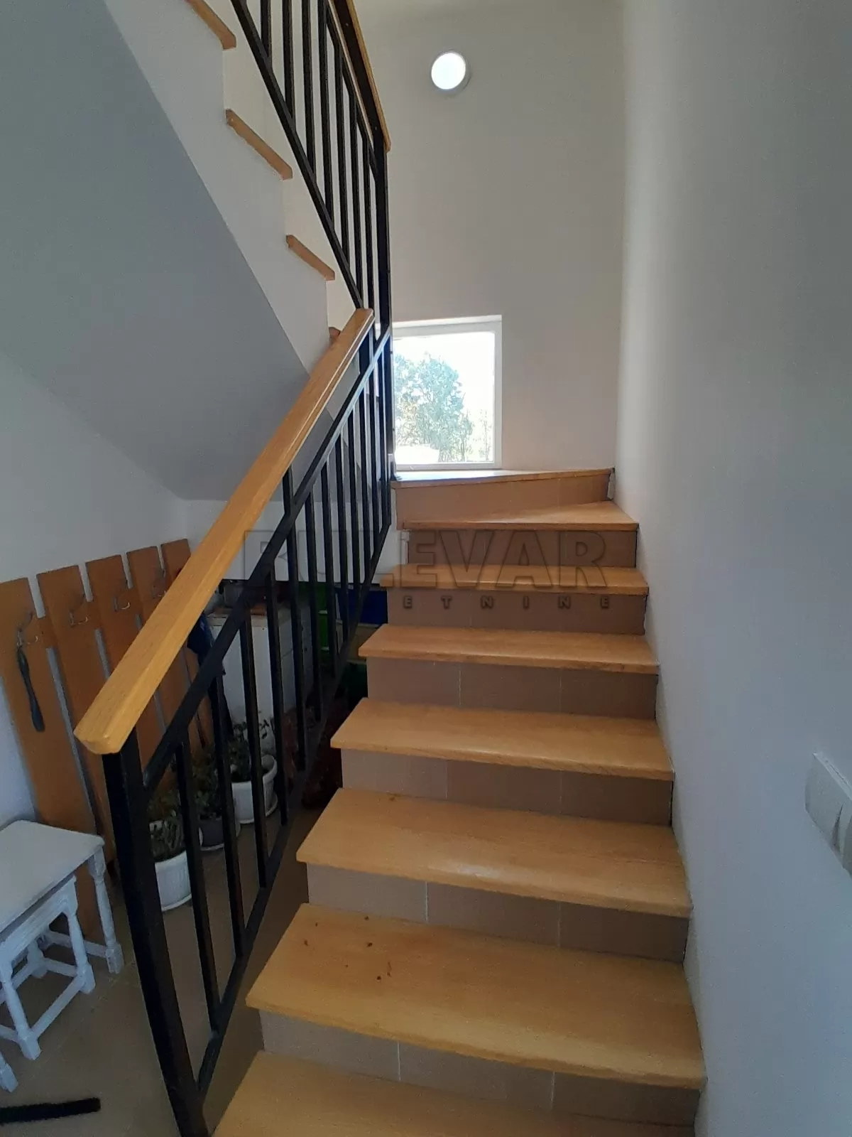 četvorosobna kuća, 230 m2, Olimpijska ulica ID: p-015359 15