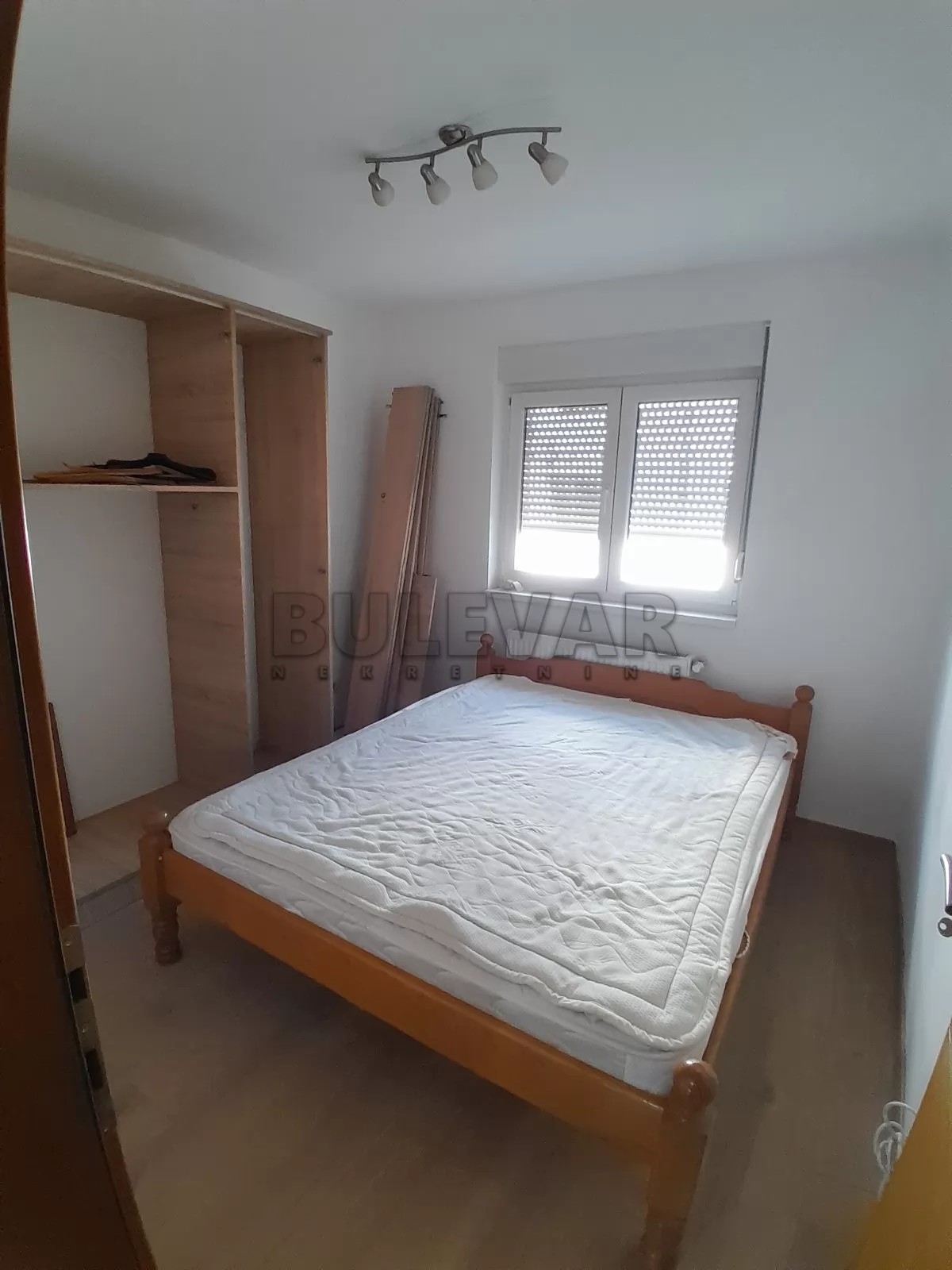 četvorosobna kuća, 230 m2, Olimpijska ulica ID: p-015359 4