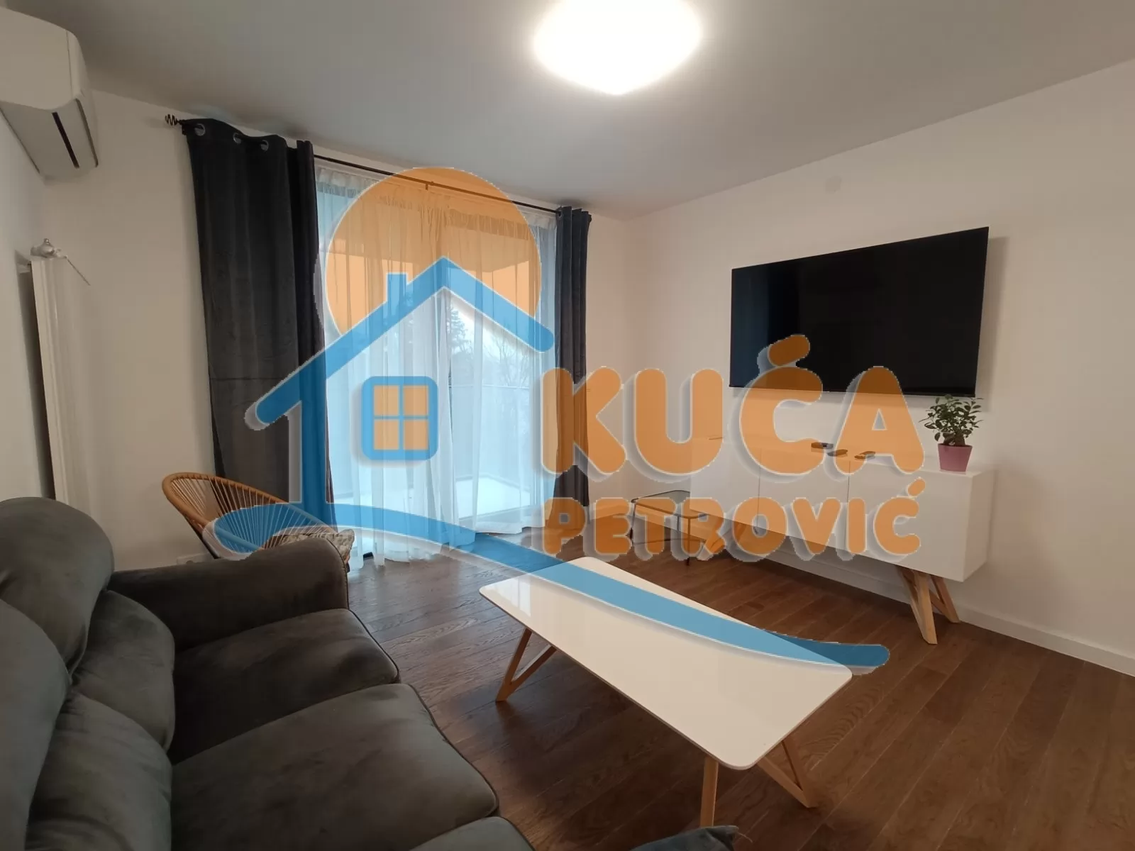 Jednosoban stan, 60 m2, Medijana, Bulevar Nemanjića ID: i-015363 2