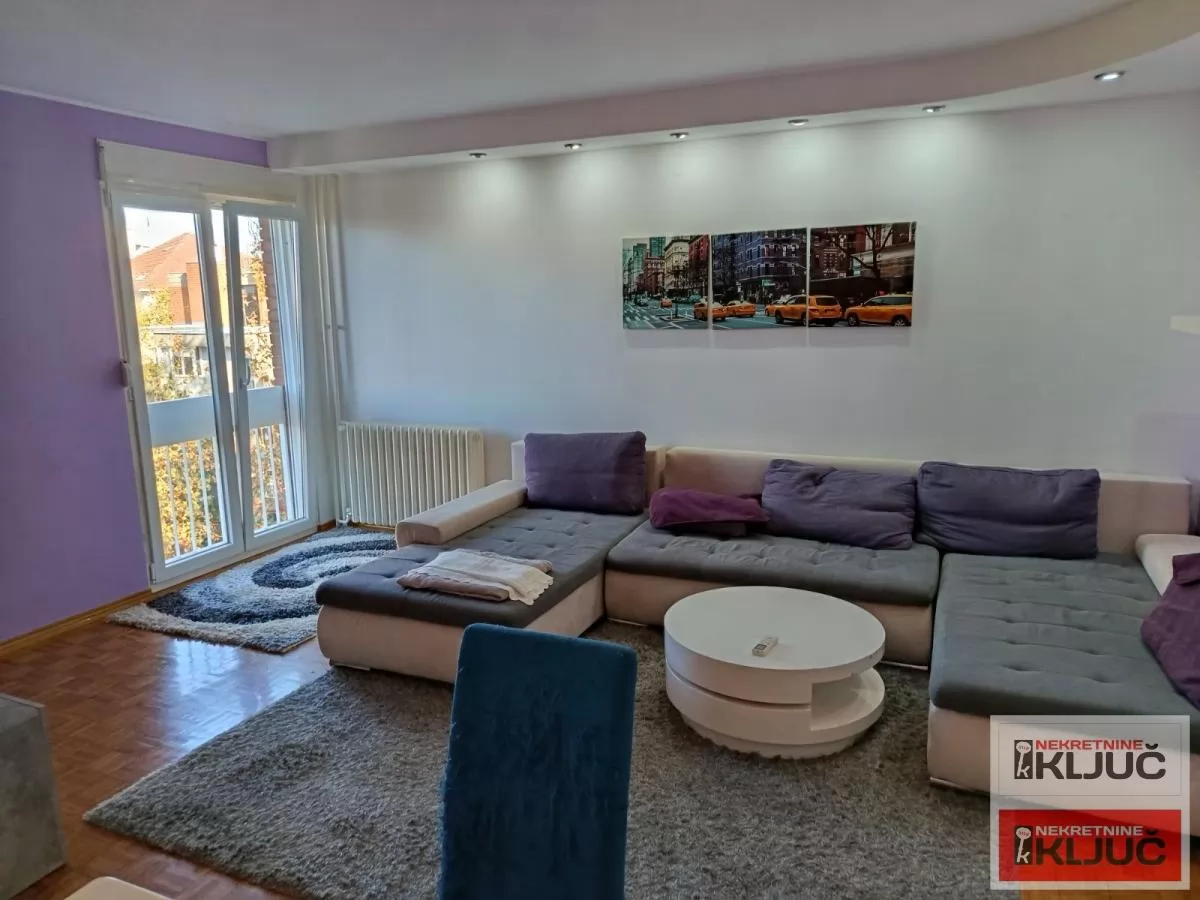 LIMAN 2 IZDAJE SE DVOSOBAN NAMEŠTEN STAN 1