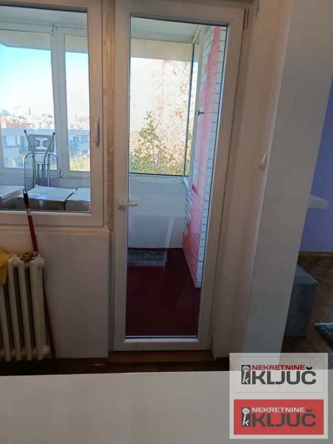 LIMAN 2 IZDAJE SE DVOSOBAN NAMEŠTEN STAN 8