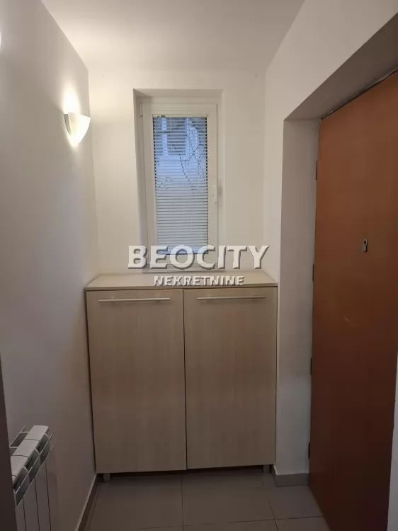 Lokal, 265 m2, Banovo brdo, Udbinska ID: 126382 3