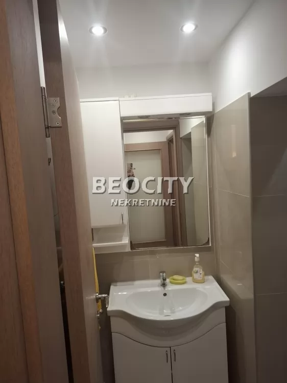 Lokal, 265 m2, Banovo brdo, Udbinska ID: 126382 5