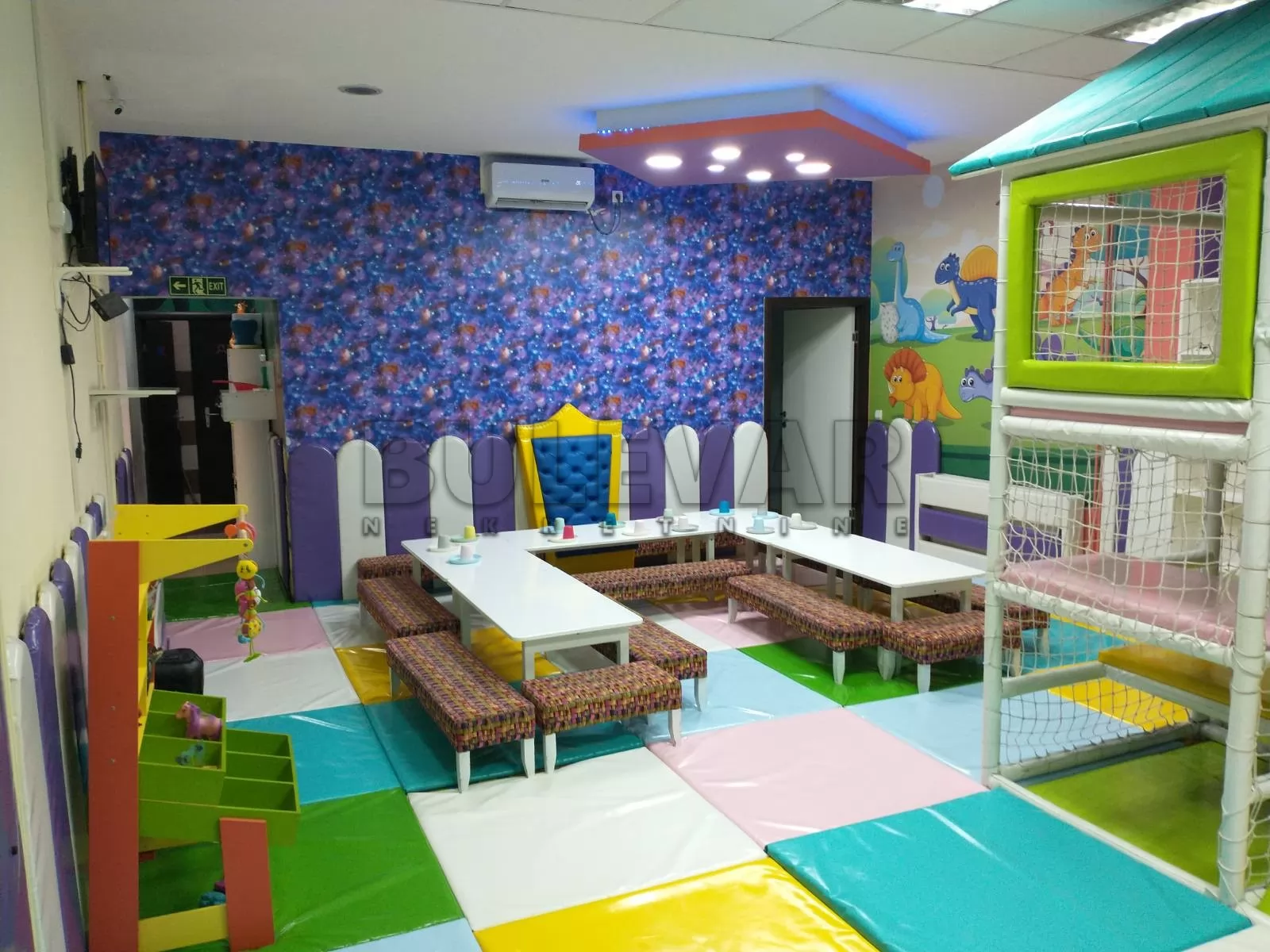 Lokal, 79 m2, Centar, Milovana Gušića ID: p-015356 4