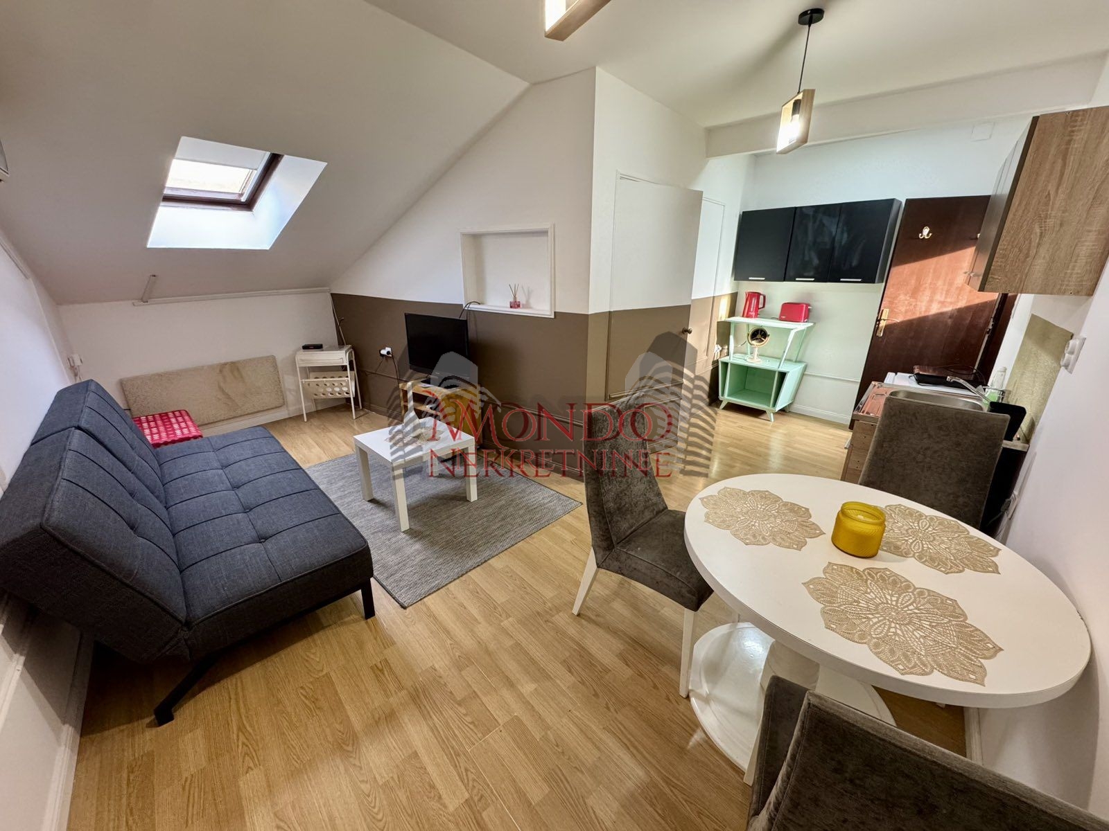 Jednoiposoban stan u samom centru grada kod kafane Kod Rajka 2