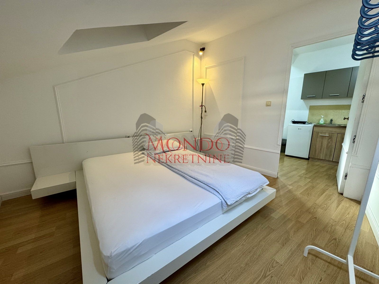 Jednoiposoban stan u samom centru grada kod kafane Kod Rajka 10