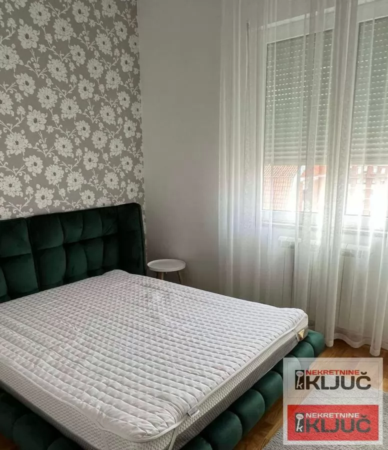 MODERAN STAN NA BULEVARU OSLOBOĐENJA 6