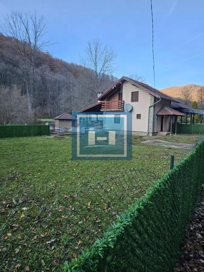 Vikendica na Grzi-bez ulaganja 20