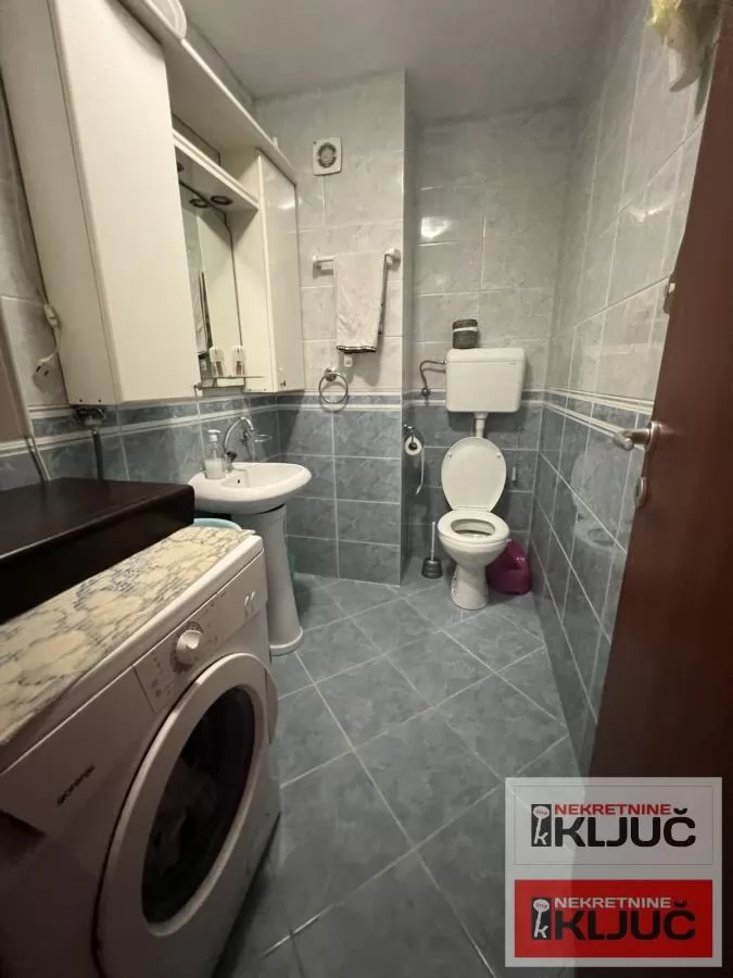 ROTKVARIJA, 73m2, Trosoban, Parking 10