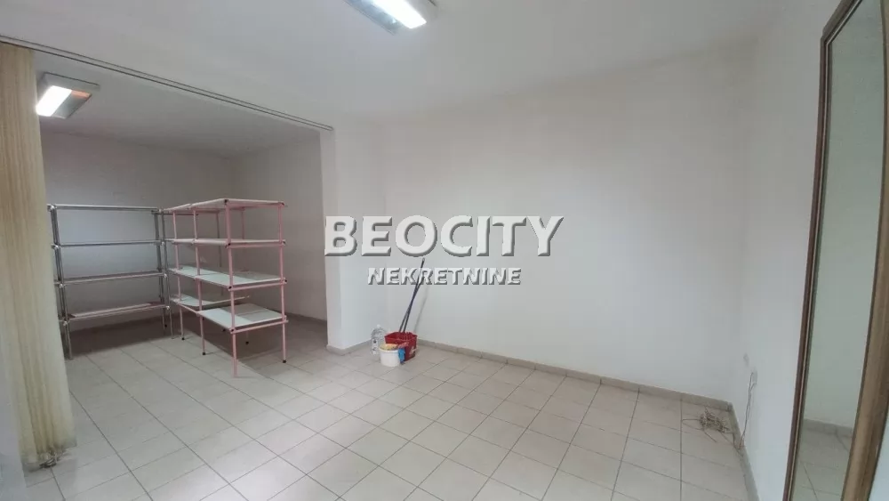 Lokal, 35 m2, Novi Sad, Zmaj Jovina ID: 126408 2