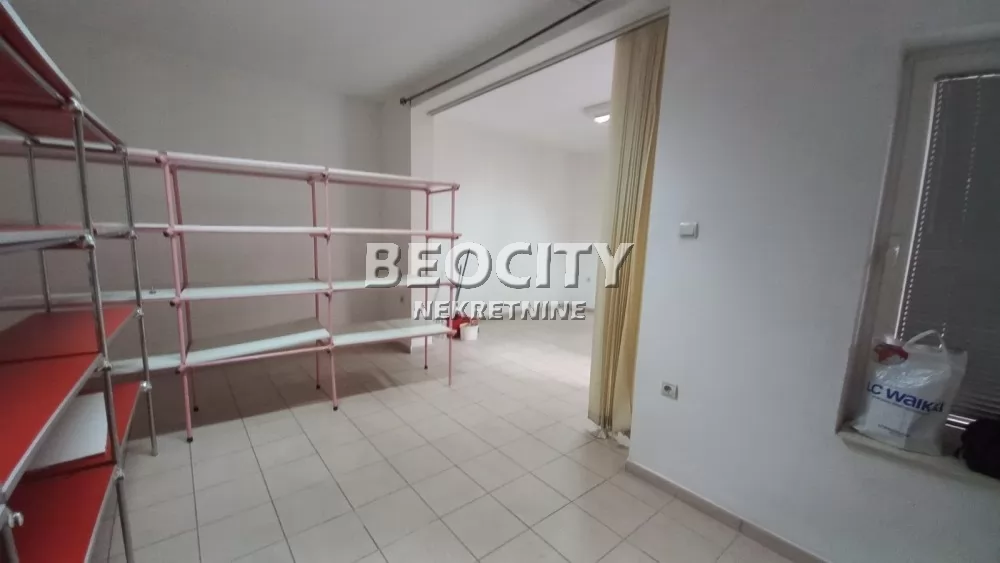 Lokal, 35 m2, Novi Sad, Zmaj Jovina ID: 126408 4