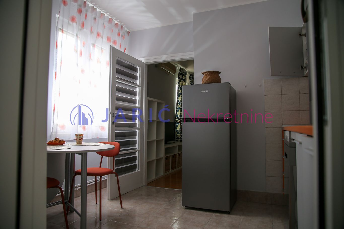 Centar  Topličin venac lux 46m2 0 Top lokacija  1