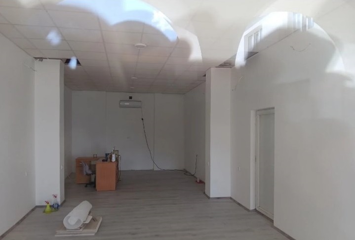 Poslovno stambena zgrada Titel 3