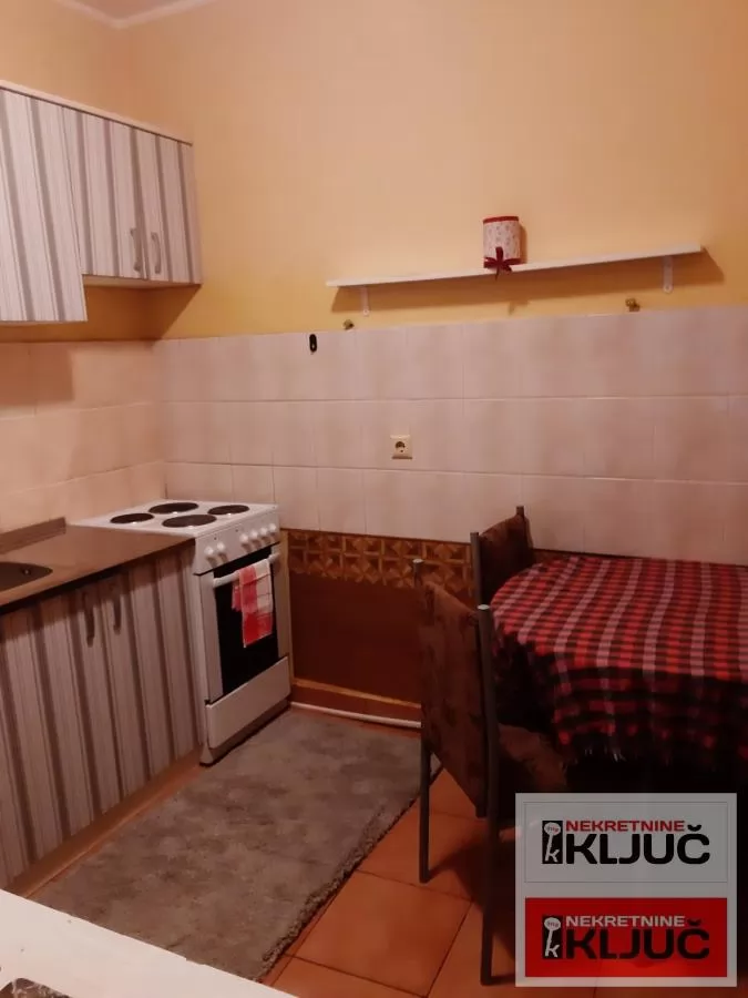 Izdaje se jednosoban stan na sajmu 2