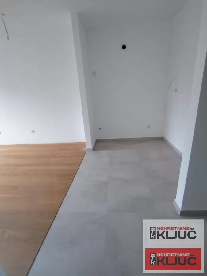 KOD BULEVARA EVROPE, 60m2, Dvoiposoban sa pdv 4