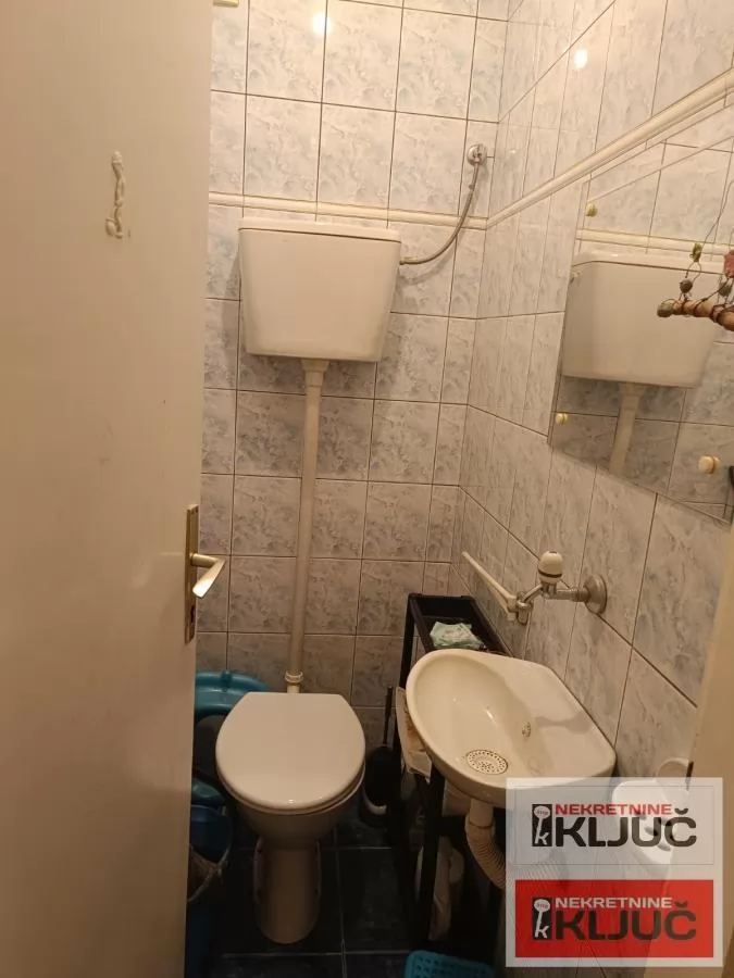 KOD RIBLJE PIJACE, 77m2, Dvoiposoban kod Riblje pijace 11