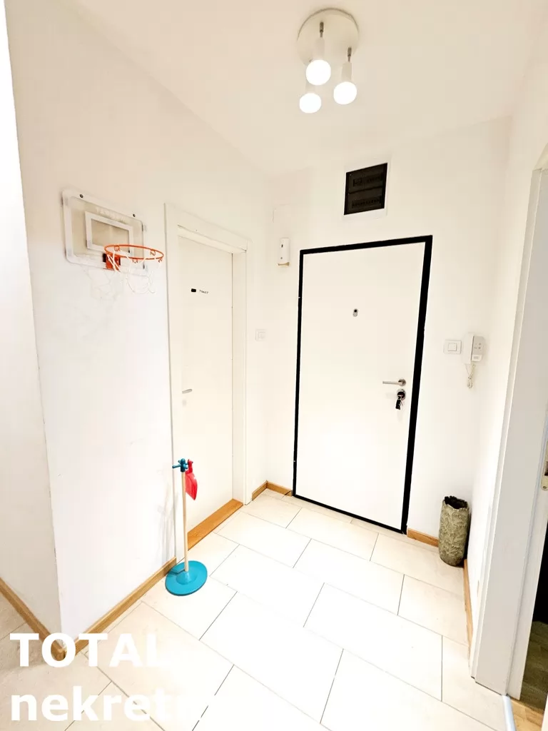 Stan,PETROVARADIN,PETROVARADIN,kv: 83.00, € 220000, ID: 1101891 19