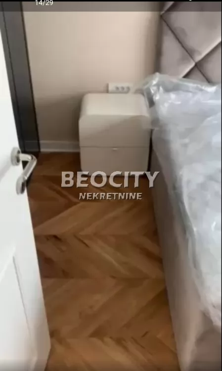 Trosoban stan, 75 m2, Centar, Lomina ID: 126433 10