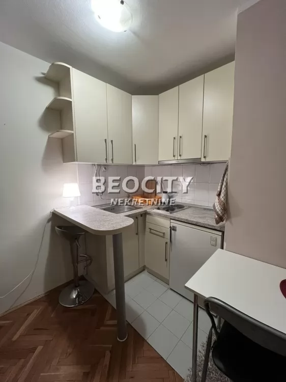 Dvosoban stan, 33 m2, Palilula, Dalmatinska ID: 126429 4