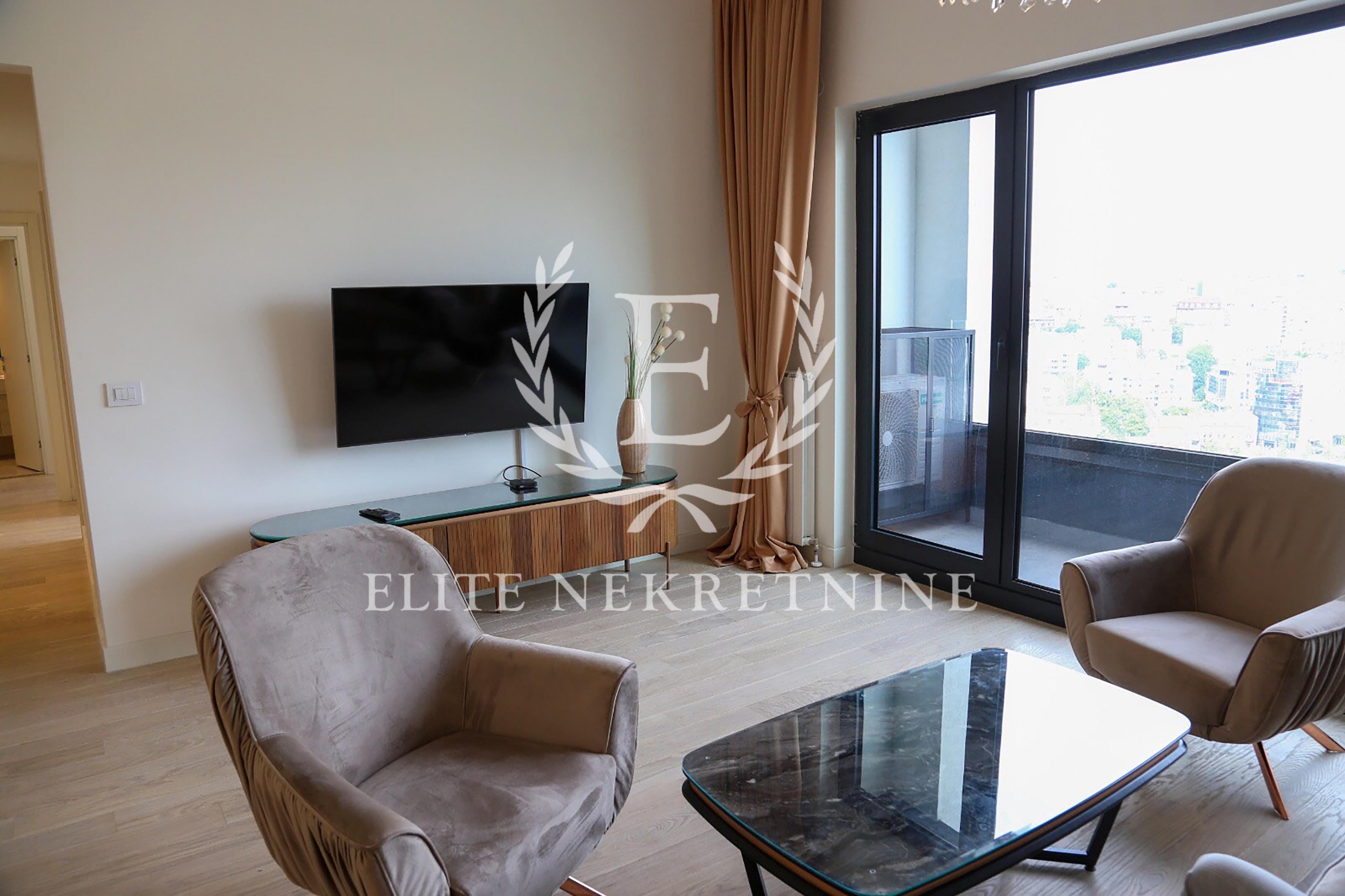 Izdavanje stanova Beograd na vodi Trosoban lux stan  garaza 1