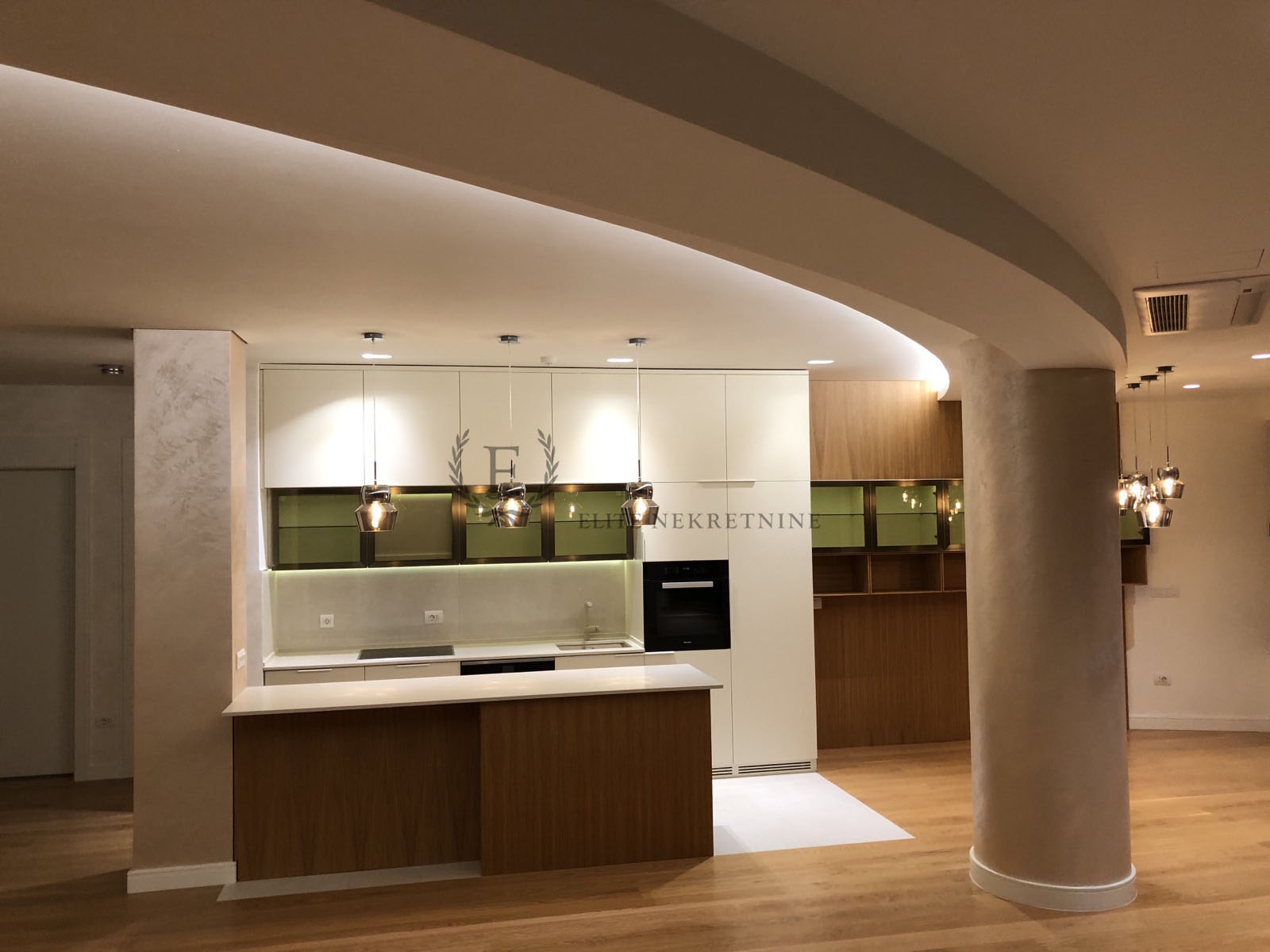 Izdavanje luksuznih stanova Novi Beograd 2