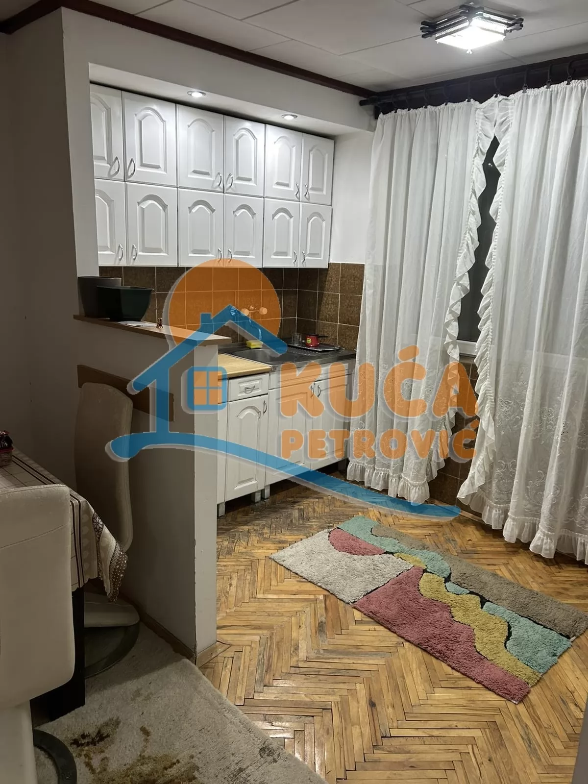 Jednosoban stan, 50 m2, Centar, Nikole Pašića ID: i-015382 5
